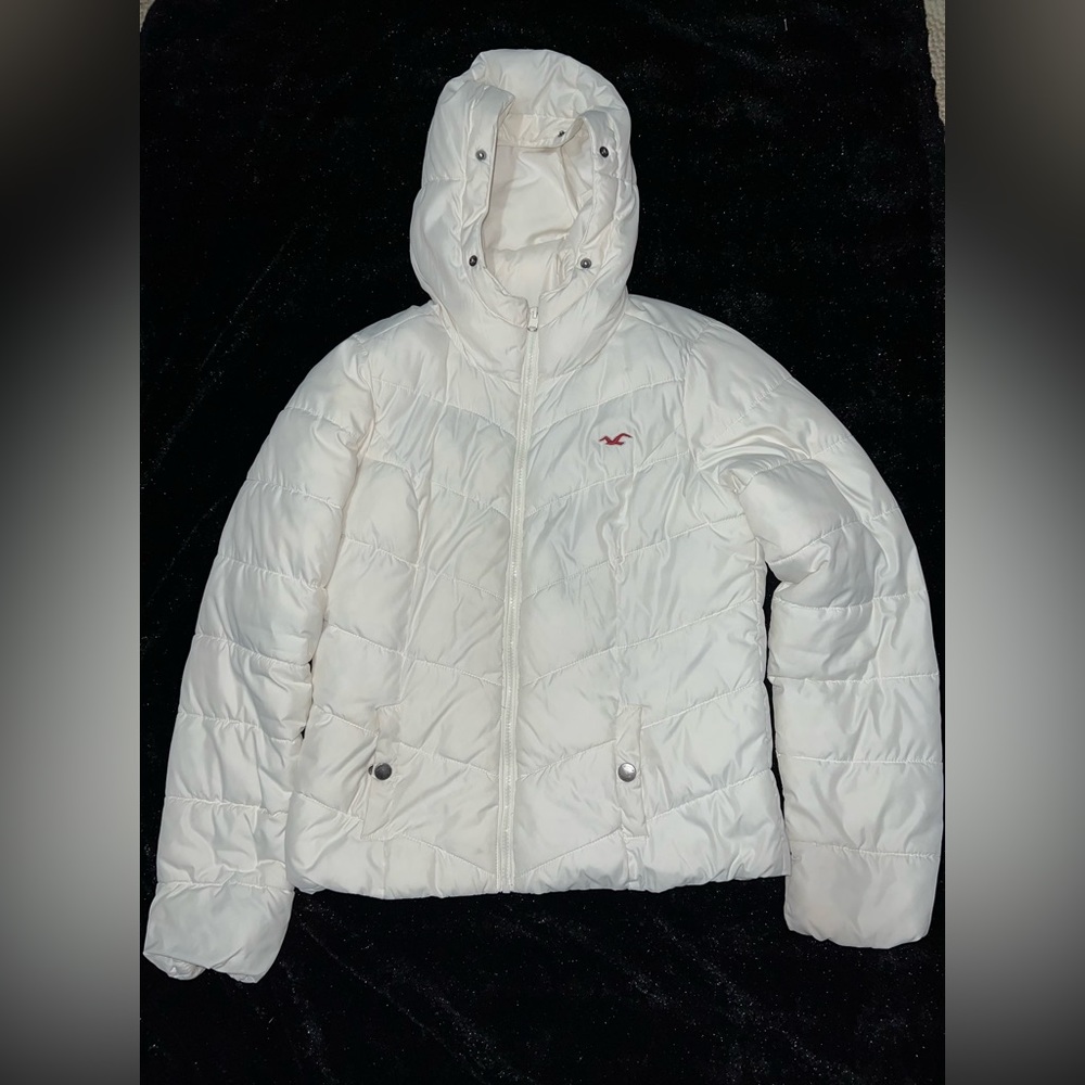Hollister puffer coat